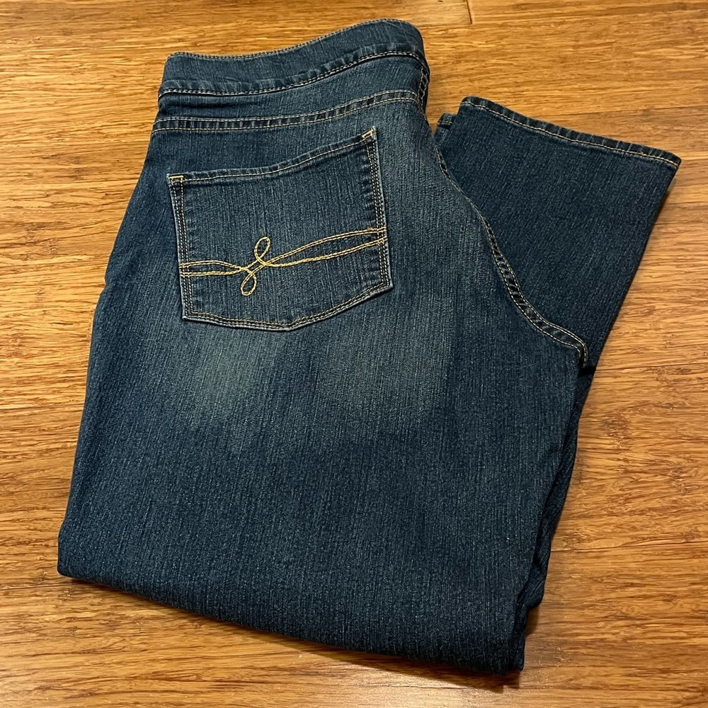 Levi's Denizen Modern Pull-On Crop Medium Dark Wash Jeans. Size Women's 16 - Picture 5 of 14